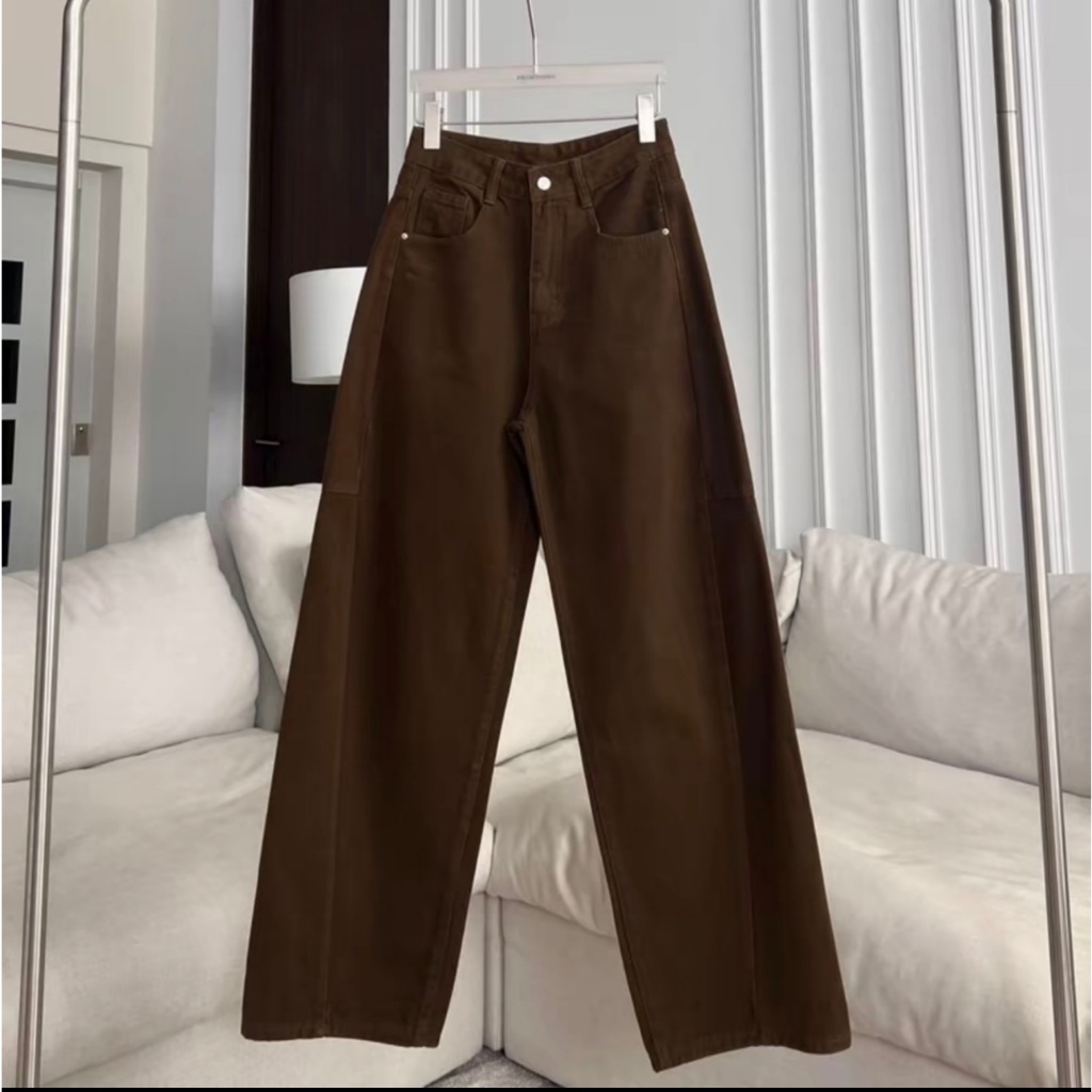 กางเกงยีนส์ Promthong เอวสูง Curved สีน้ำตาล รุ่น Luna Barrel High-rise
