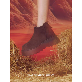 RIOT BOOTS - MARSHMELLOW รองเท้าบูธข้อสั้นหนังกลับมีซิบด้านหลัง