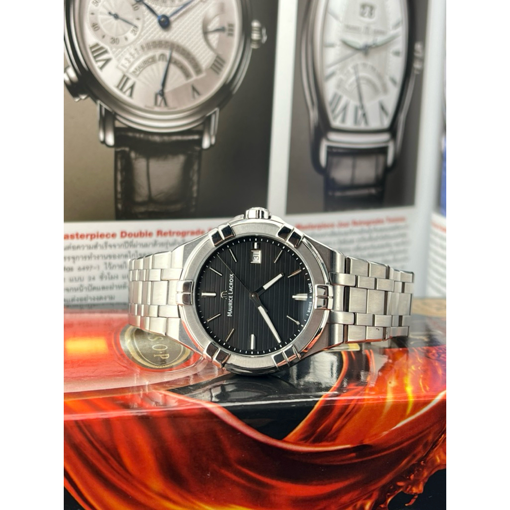 Maurice Lacroix AIKON Quartz 42 mm. Ref.AI1008-SS002-331-1