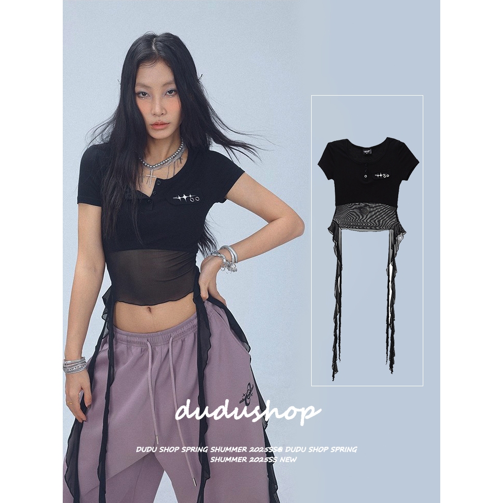 [Street style casual short-sleeved T-shirt]เสื้อยืดแขนสั้นสีดำแฟชั่นสตรีทสไตล์เกาหลีสำหรับผู้หญิง ติดริบบิ้นกระดุม