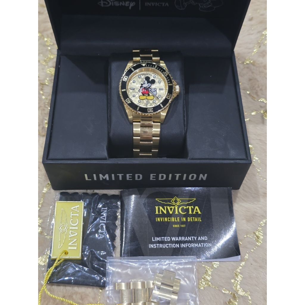 นาฬิกา INVICTA Mickey Gold Hardware 40 mm