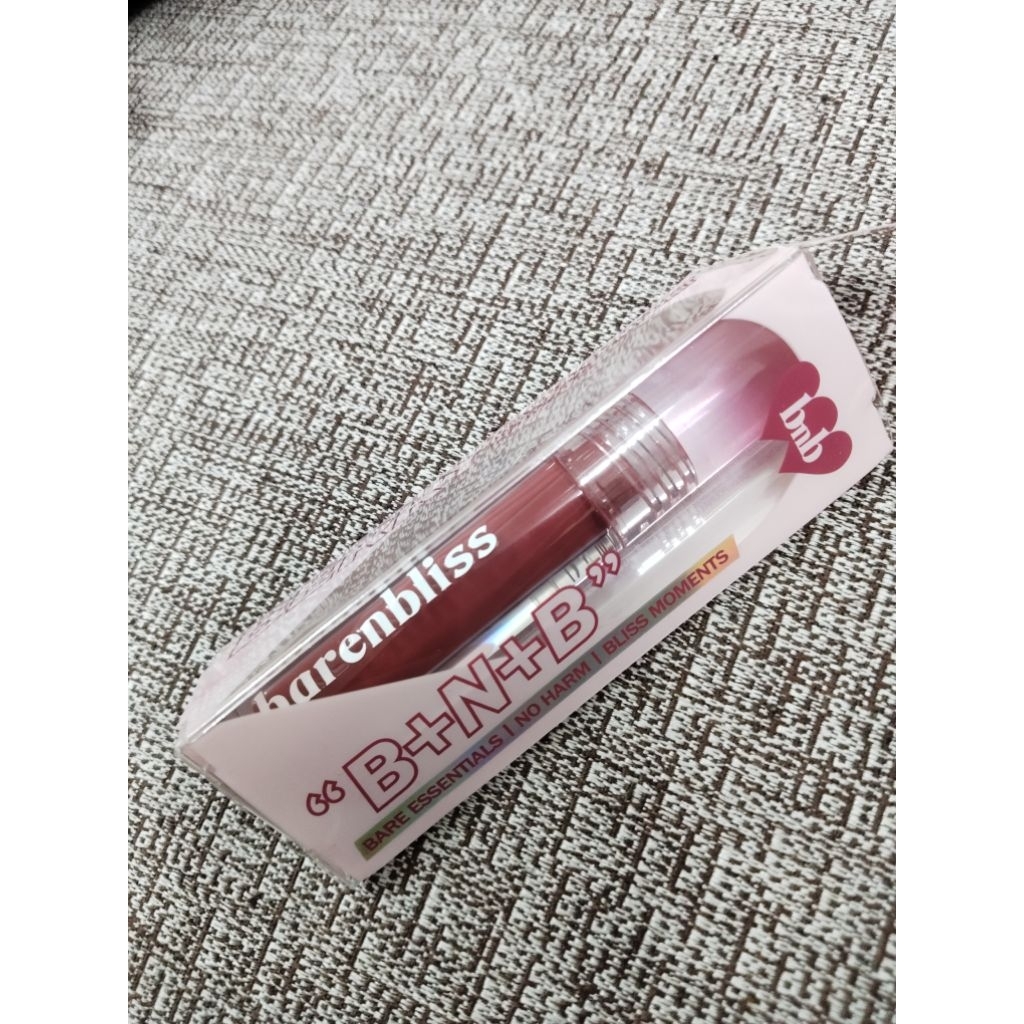 ลิปแบรนด์ bnb barenbliss ใช้ไป1ครั้ง