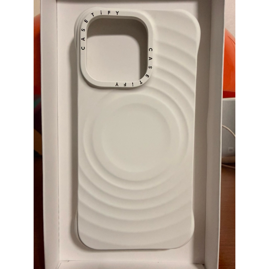 casetify 16Pro Ripple case white