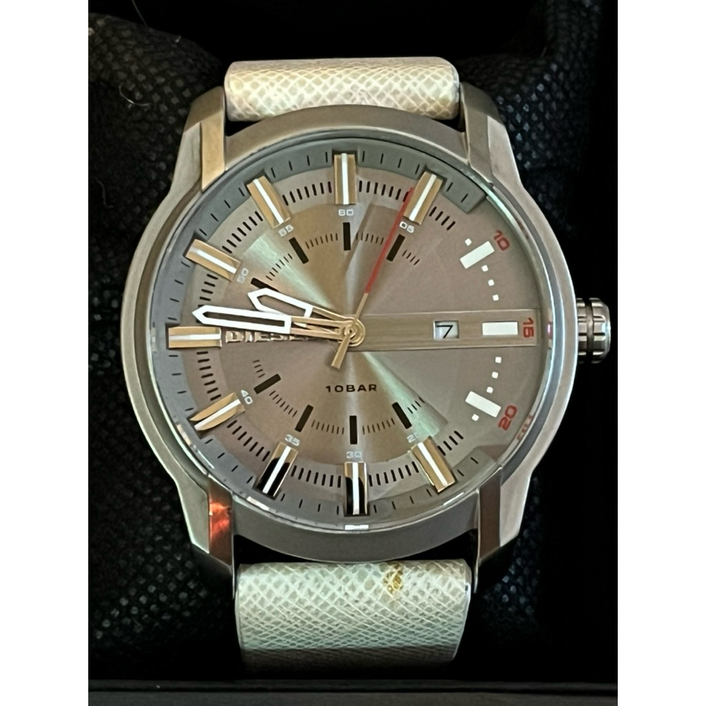 นาฬิกาข้อมือ ยี่ห้อ Diesel มือสองญี่ปุ่น (สภาพ 95%) คัดพิเศษ ของแท้จากญี่ปุ่น 100%