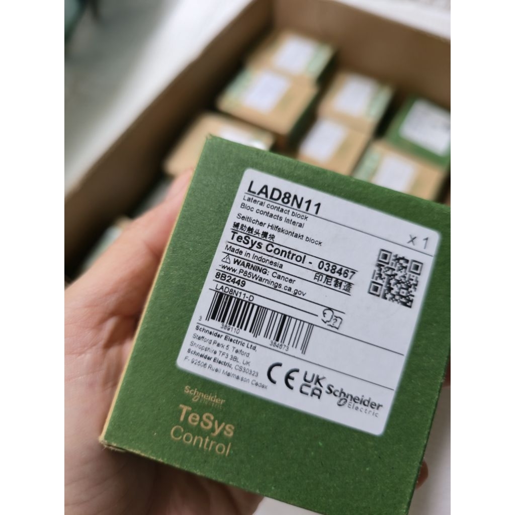 Lateral Contact Block LAD8N11