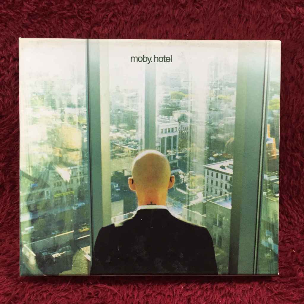2CD Moby – Hotel สภาพตามรูปปก DA131-85