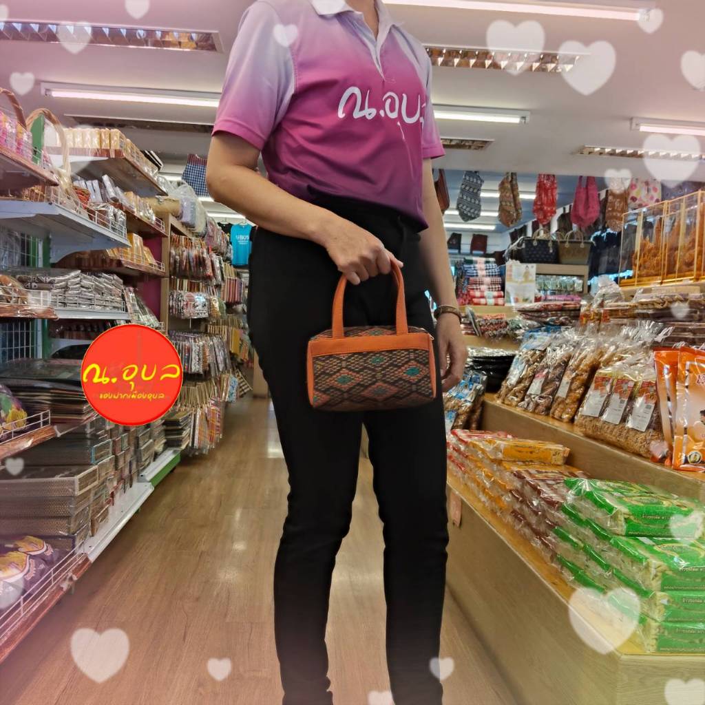 👜🤏กระเป๋าถือทรงพยาบาลขนาดใบเล็ก งานผ้าฝ้ายผ้าขาวม้า ผ้าฝ้ายพิมพ์คราม 👉ลายกระเป๋าหน้าหลังต่างกัน👈