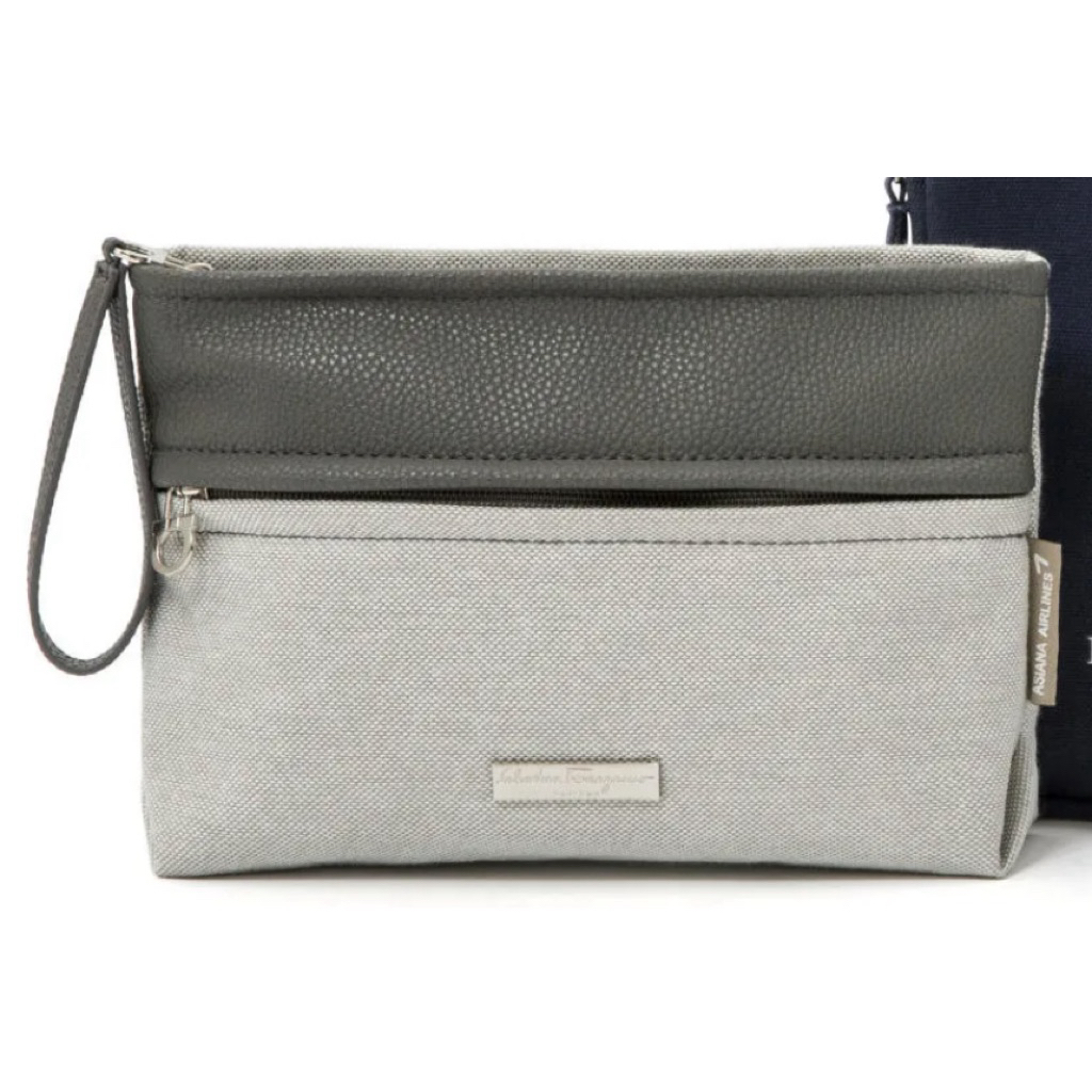 Asiana Airlines Amenity kit ใหม่ยังไม่ได้แกะ