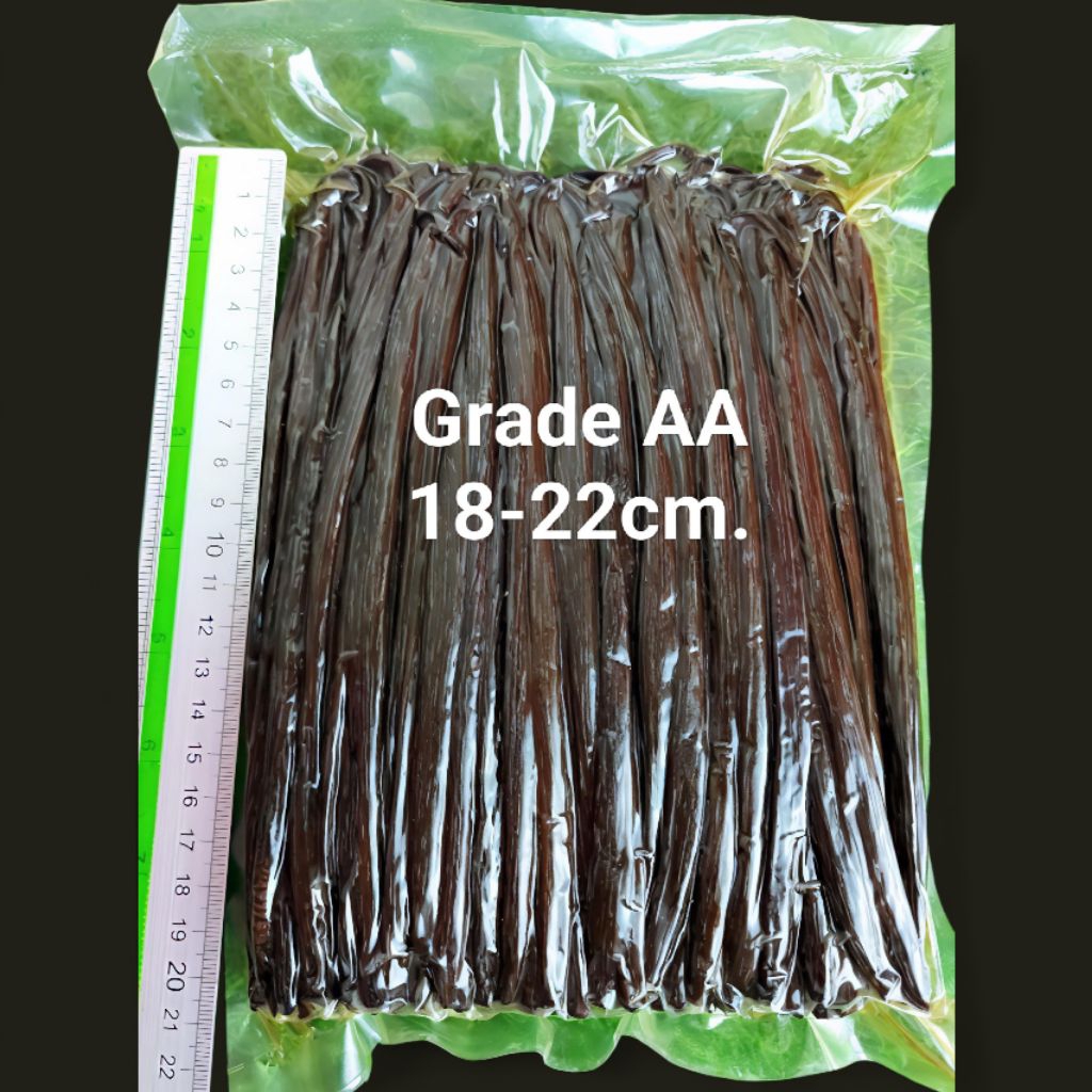 ฝักวานิลลา Planifolia อวบฉ่ำใหญ่ ไซส์จัมโบ้ (บรรจุ 250g) ,Grade AAA, ยาว 18-22cm.