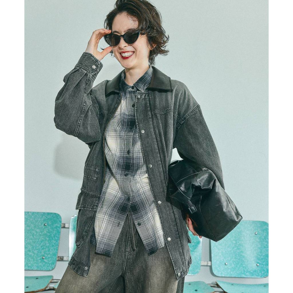 niko and ... Original Light Many Pocket Shoulder Bag