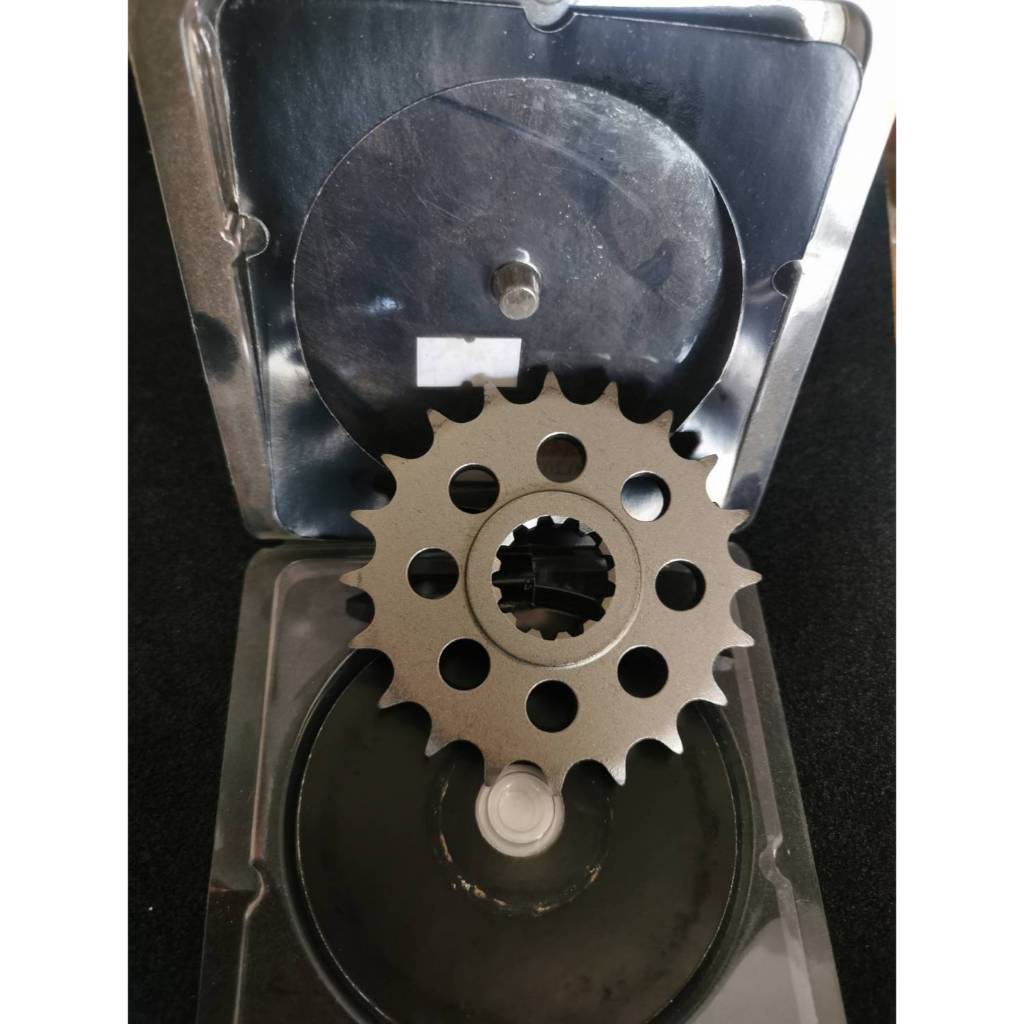 สเตอร์หน้า JOMTHAI Front sprocket jomthai SR400 / SR500 (428) 20T jomthai SR400 / SR500 (428) 20T
