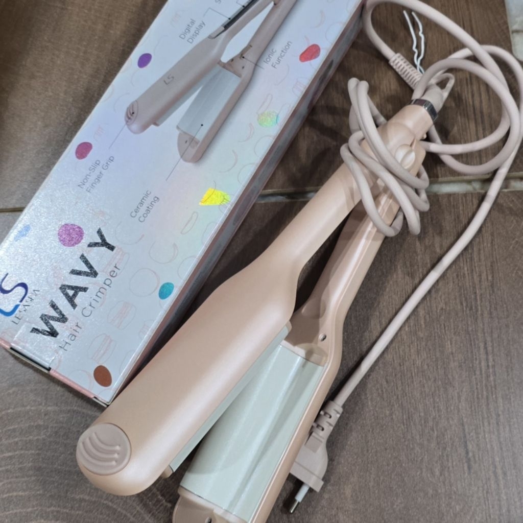 ส่งต่อ lesasha wavy hair crimper