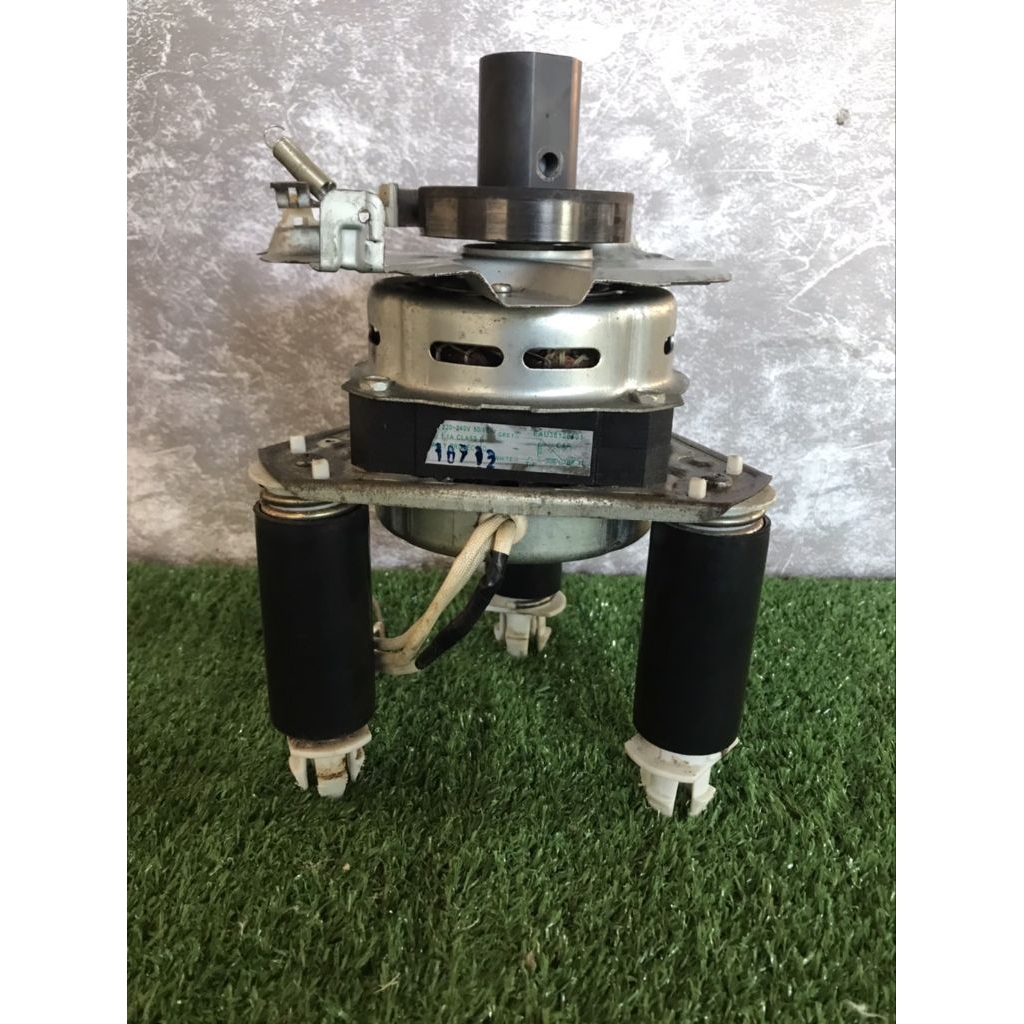 มอเตอร์ปั่นแห้ง Lg 11 - 13 kg มือสองสภาพดี