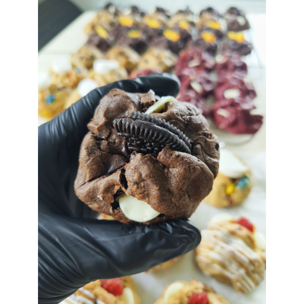 Mini Oreo White Choc Cookies