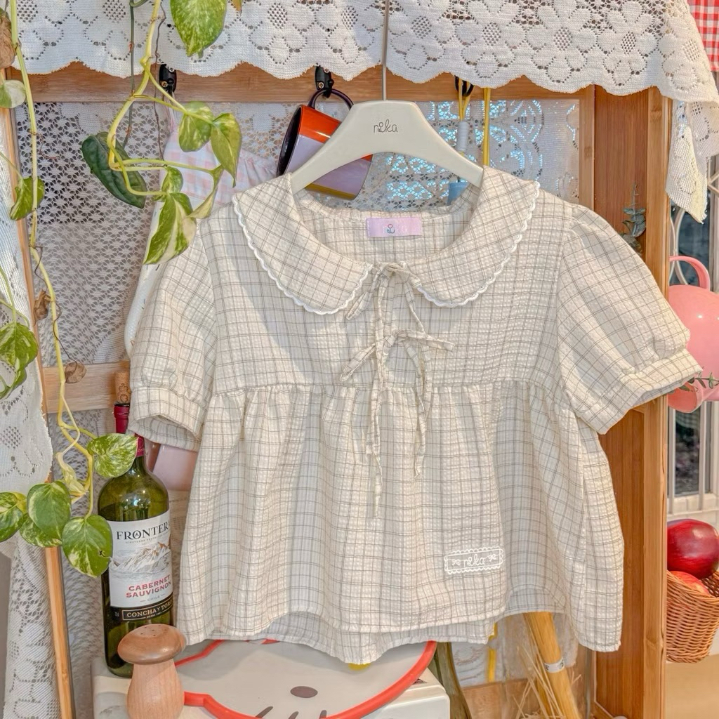 ส่งต่อ เสื้อน่ารัก น้องคอบัวแขนตุ๊กตา แบรนด์ Rika