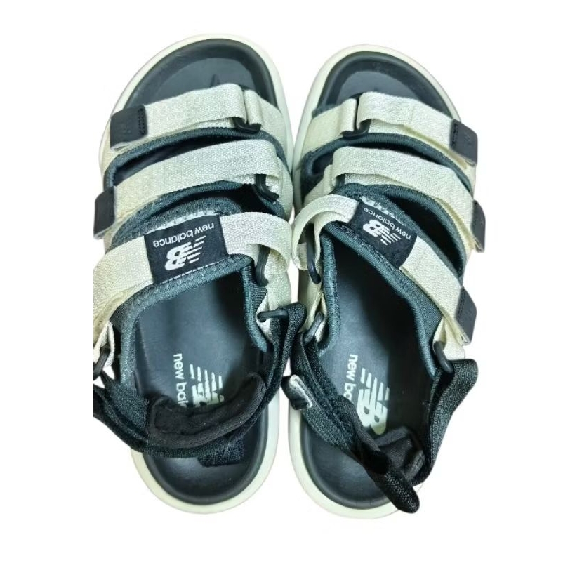 รองเท้ารัดส้น New balance มือสองของแท้