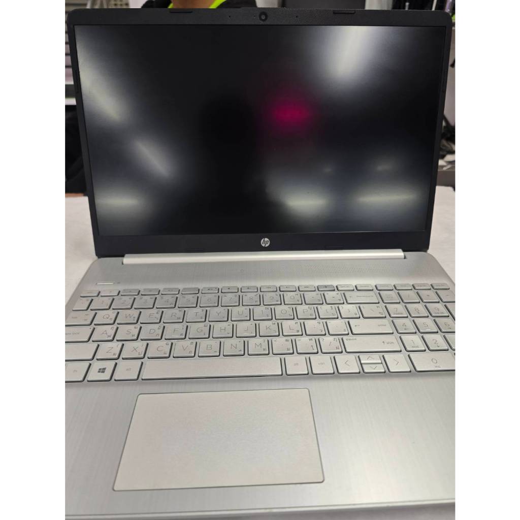โน๊คบุ๊ต HP CPU: R5-4500U   RAM: 8 GB   SSD: 512 GB