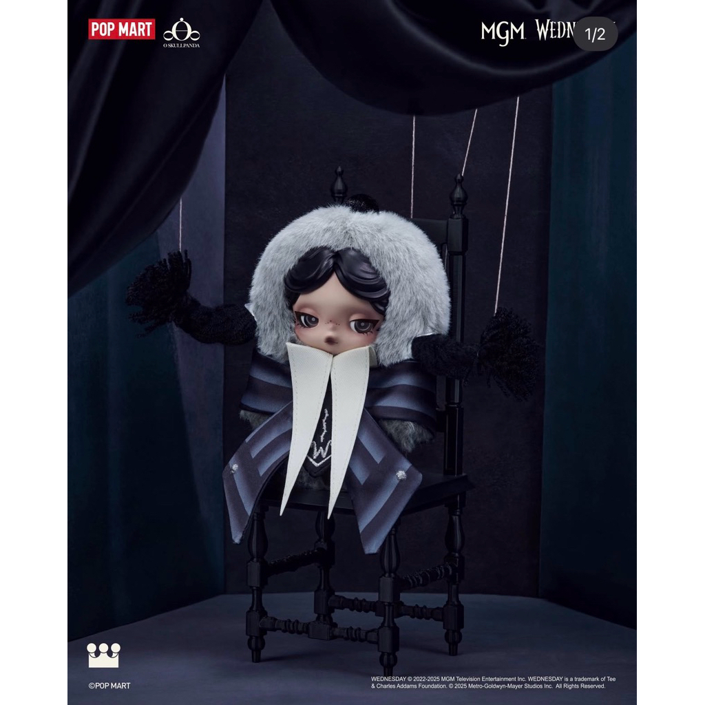 พร้อมส่ง 📍ช็อปไทย SKULLPANDA × Wednesday Plush (Nevermore Academy Uniform Version)