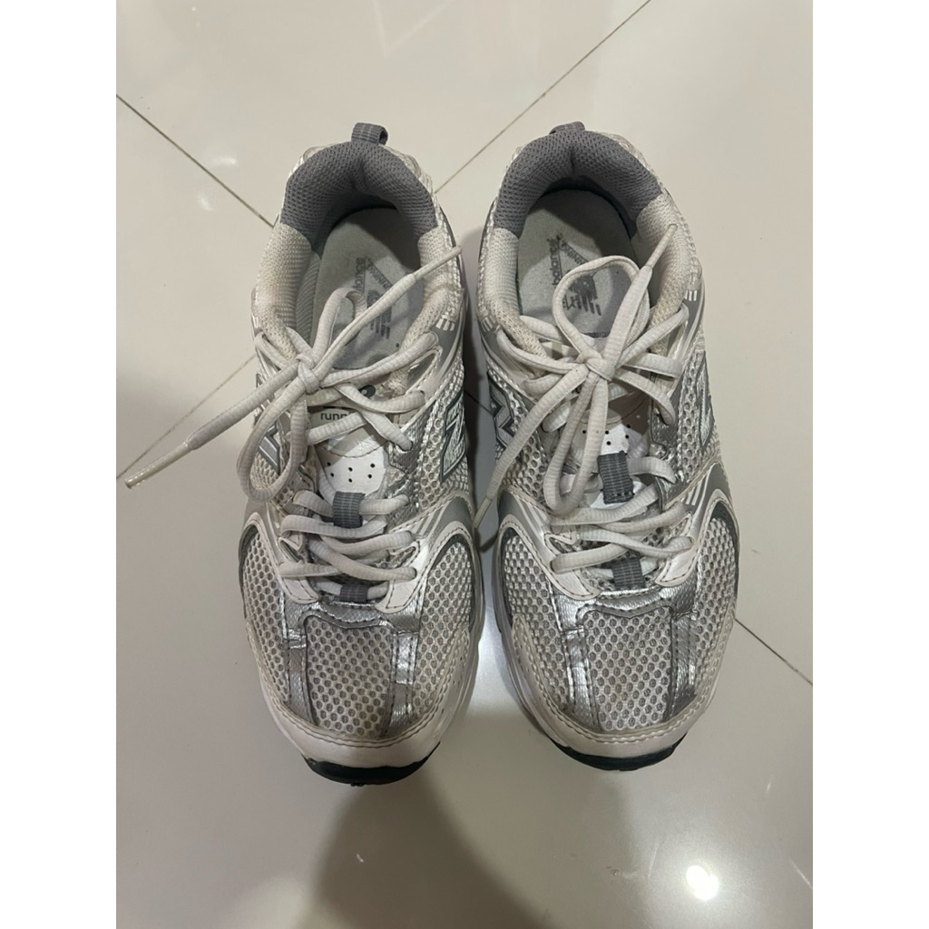 มือสองNB530 ของแท้มือสอง ไซส์ 36 (22cm) ไม่มีกล่อง มือสองสี silver