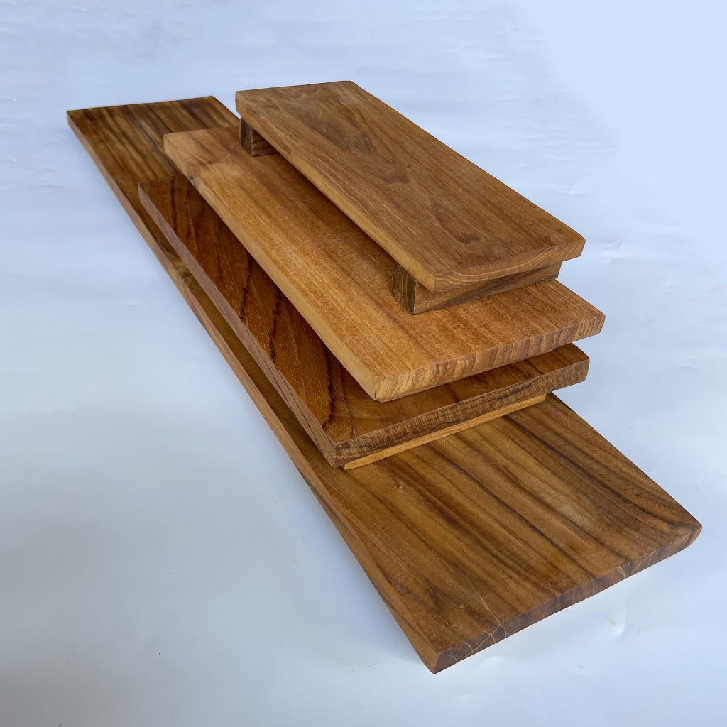 ถาดเสิร์ฟซูชิ ถาดวางอาหาร ถาดไม้สัก (แบบขาเหลี่ยม) Teak Wood Tray, Serving plate