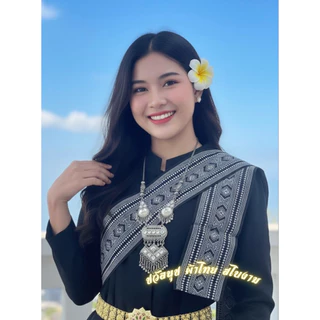 🖤✨ สไบสีดำสุดหรู เพียง 70 บาท! ✨🖤 ใส่แล้วดูเรียบหรู มีเสน่ห์แบบไทย ๆ 🪷