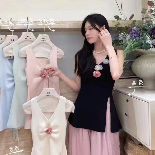Gamin-0717 เสื้อไหมพรมแขนกุด ทรงยาว เสื้อกล้ามไหมพรม แต่งดอกไม้หน้าอก สวยแบบคุณหนู (Z23)