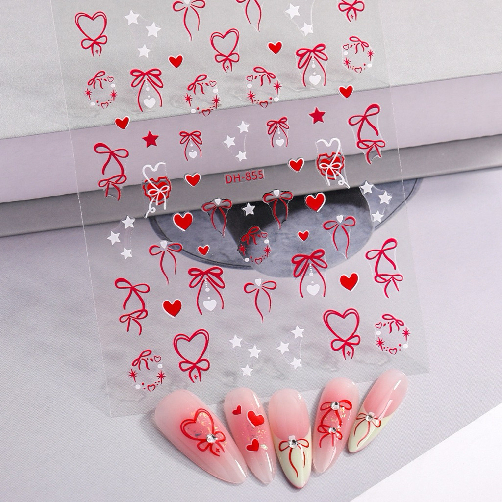 สติกเกอร์ติดเล็บ 3D ลายหัวใจผสมโบ มี4สีให้เลือก แผ่นละ 9 บาท สินค้าพร้อมจัดส่ง