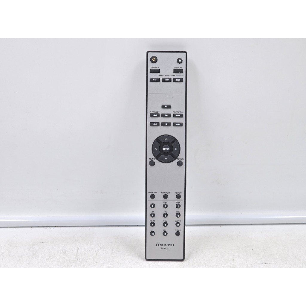 ACC54  รีโมทมือสองญี่ปุ่น ONKYO RC-887C เทสเรียบร้อย ใช้งานได้ปกติ ไม่มีถ่านแถมให้ รอยตามรูป