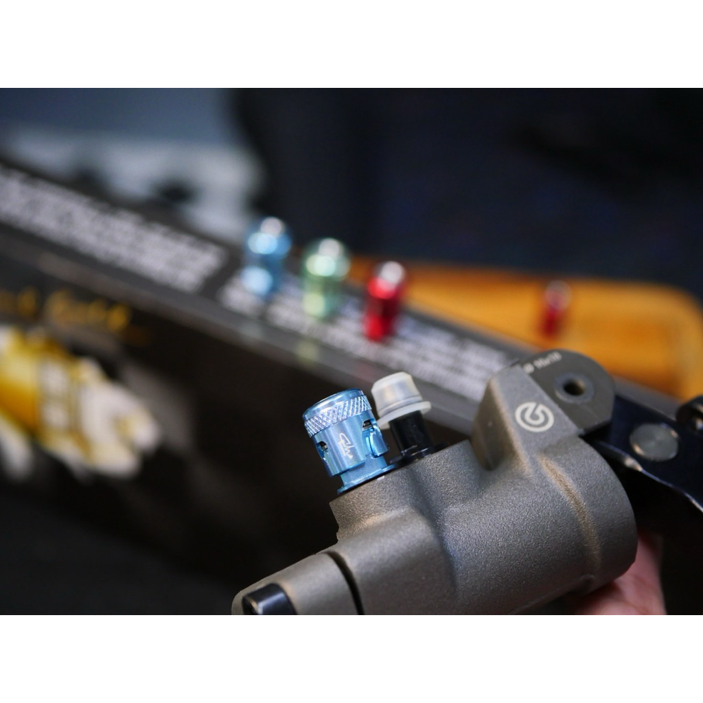 ไล่ลมแต่งGhracing ขนาดM10*1.0 สำหรับปั้ม Breambo/MFZ/galespeed