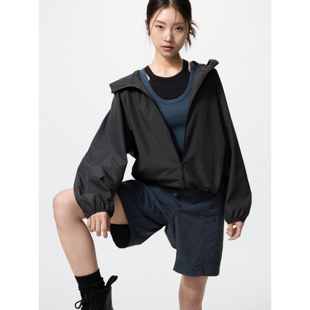 UNIQLO ของแท้ เสื้อฮู้ดกันยูวี พับเก็บได้