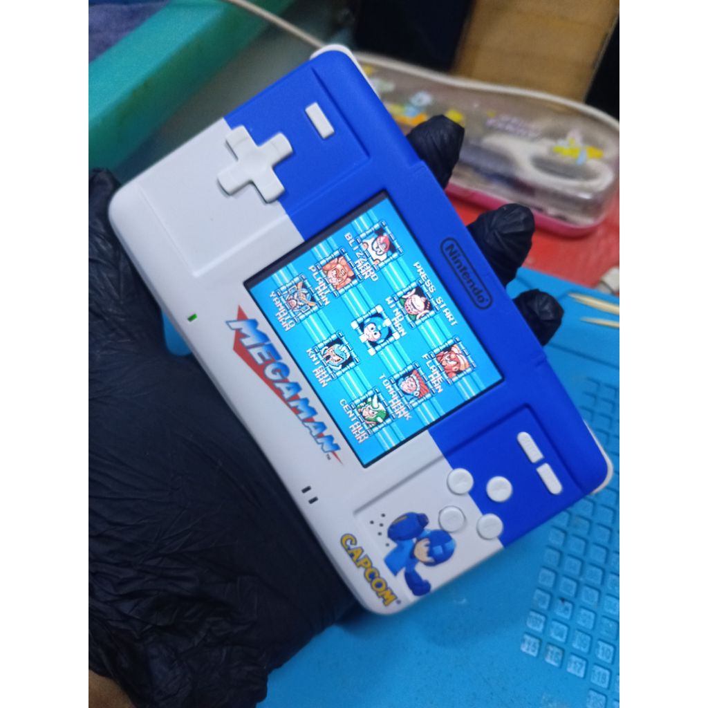 NINTENDO GAMEBOY MACRO XL