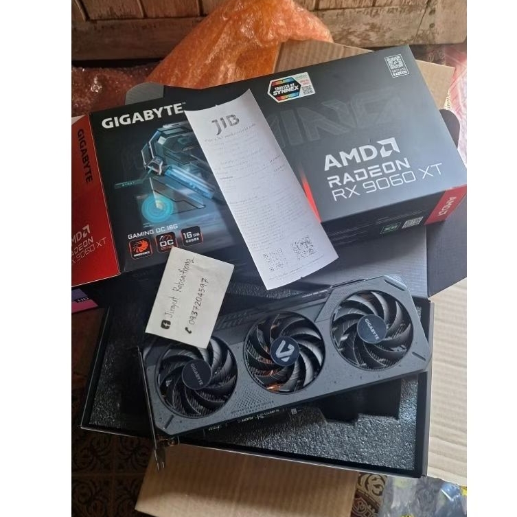 GIGABYTE RX 9060XT 16GB GAMING OC มือสอง ประกัน SYNNEX