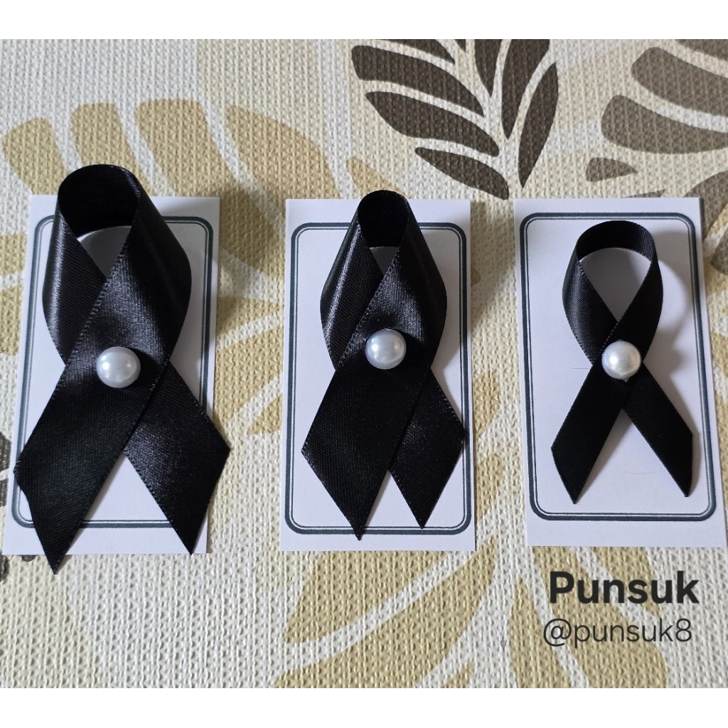 🎀 พร้อมส่ง 🎀 ริบบิ้น โบว์ไว้อาลัย เข็มกลัดติดหน้าอก งานทำมือเองค่ะ ภาพถ่ายจากงานจริงค่ะ