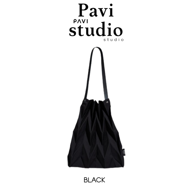Pavi StudioTrend - W Pleat Black กระเป๋าผ้าอัดพลีทลาย W สี Shoulder Bag กระเป๋าสะพายไหล่ กระเป๋าถือ