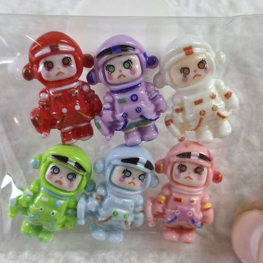 New!! ลายใหม่ถุงละ 15 บาท พร้อมส่งจากไทย! รวมเรซิ่นการ์ตูนประดับ DIY น่ารักๆ หลากหลายแบบ รหัส 15A | หมวดตัวการ์ตูน - รูปที่ 6