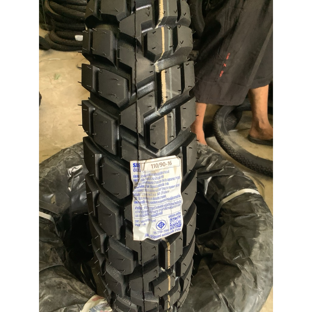 ยางนอกมอเตอร์ไซค์ ยี่ห้อ Vee Rubber V298 ขนาด 110/90-16 (DA) ปี25 TL(สำหรับไม่ใช้ยางใน)