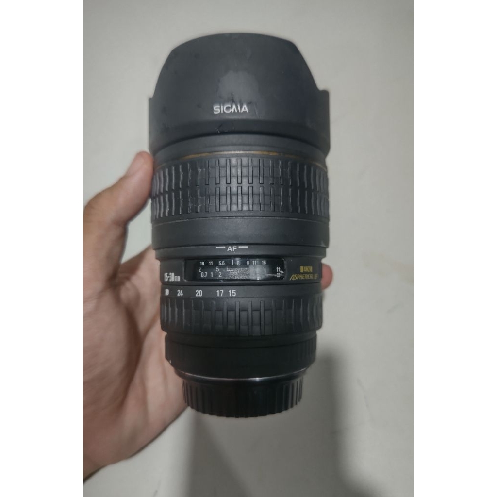 sigma zoom 15-30 f3.5-4.5 EX DG ใส canon full frame