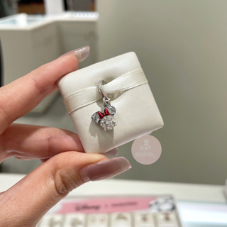 (ของแท้100%) Pandora Disney Minnie Mouse Silhouette Dangle C…