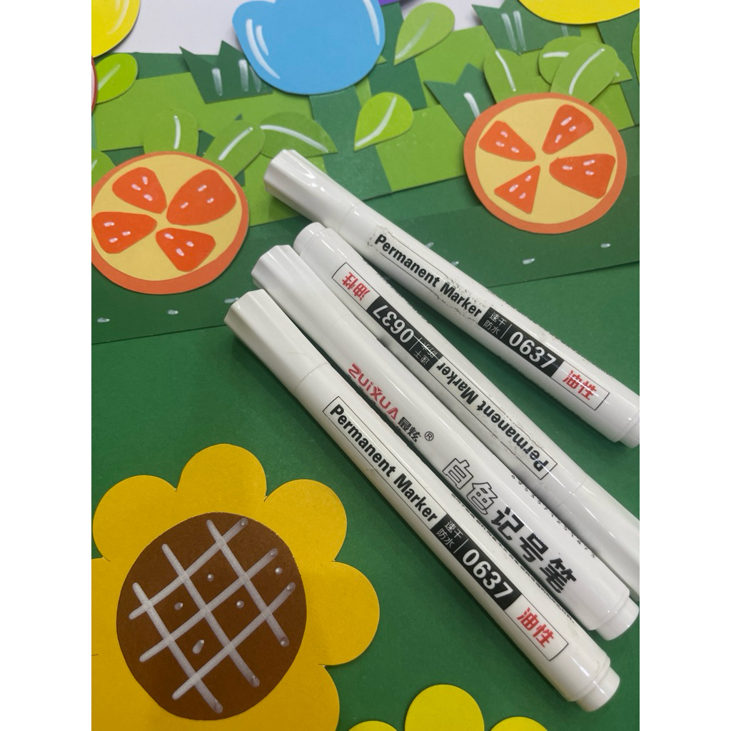 ปากกาขาว permanent maker