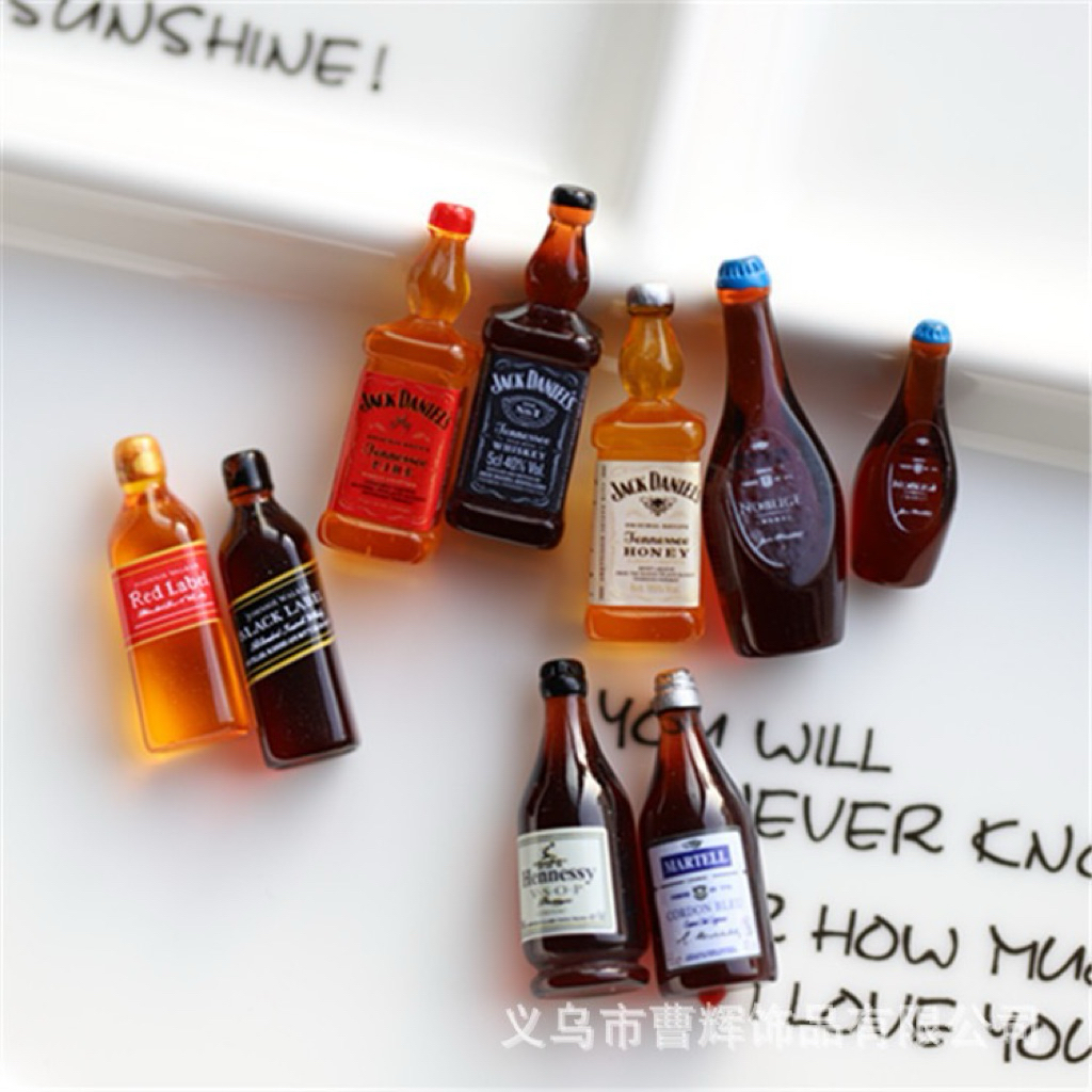 อะไหล่ติดเล็บ รูปขวดสุรา สำหรับสายปาร์ตี้สังสรรค์ 10 ขวด/ห่อ คุ้มมาก พร้อมส่งในไทย