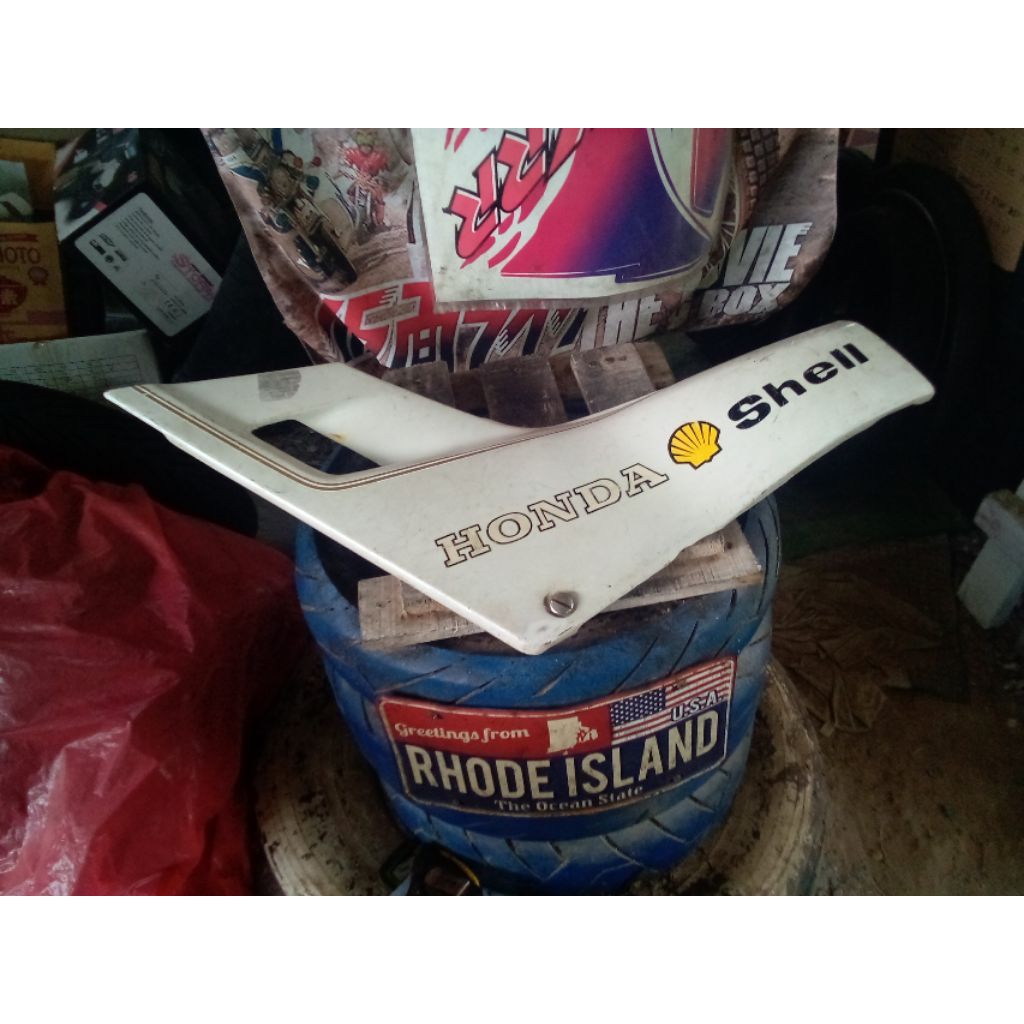 อะไหล่มอไซมือ2ครอยโครงมอไซรุ่นเก่าหรือnsr150ตัวเก่าพิจารนาช่วยดูได้คับตงรุ่นตามระบุมั้ยฝัางซ้ายแท้มื