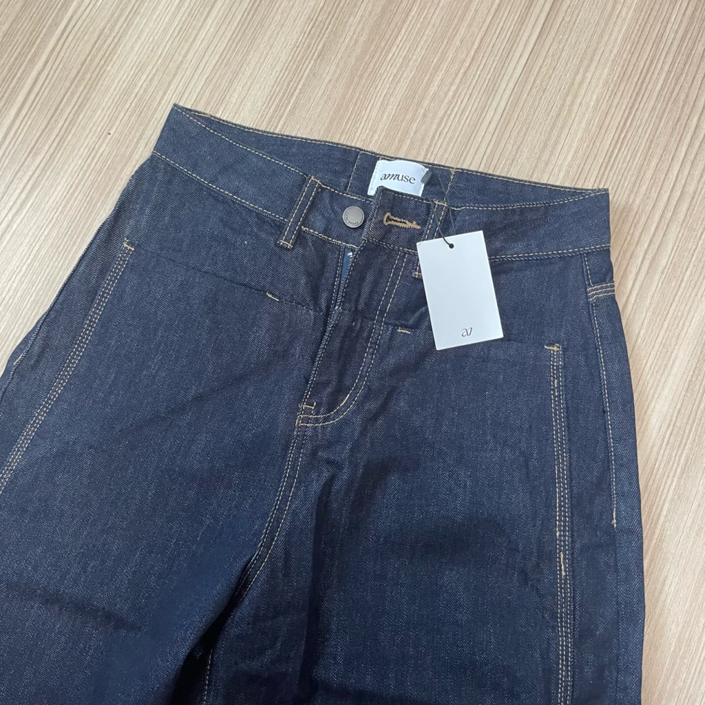 AMUSE BKK - Baggy Jeans กางเกงยีนส์แบ็คกี้เอวต่ำ ทรงหลวมๆ (กรุณาอ่านรายละเอียดก่อนสั่ง)