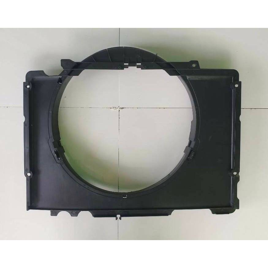 บังลมหม้อน้ำ NISSAN BIG-M TD25,BDI ของไต้หวัน อันละ500-