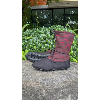 CS SHOES รองเท้านินจาพื้นปุ่มสตั๊สสั้นซิปหน้า รุ่น CS3010