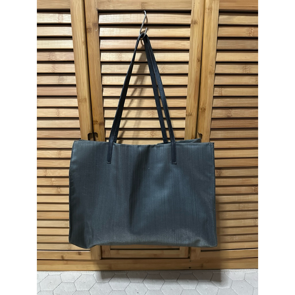 กระเป๋า tote - DKNY 🖤