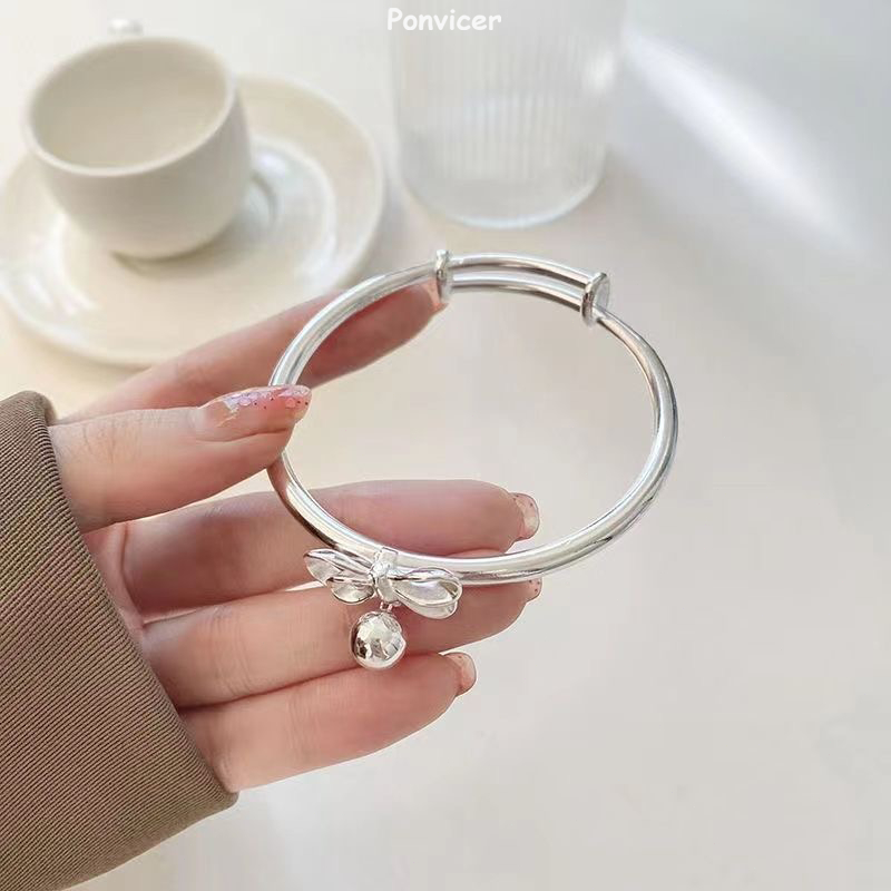 [COD]🌸สร้อยข้อมือโบว์ กระดิ่ง เครื่องประดับมือสำหรับแฟนสาว น่ารักๆ สดชื่น สร้อยข้อมือของขวัญนักเรียน