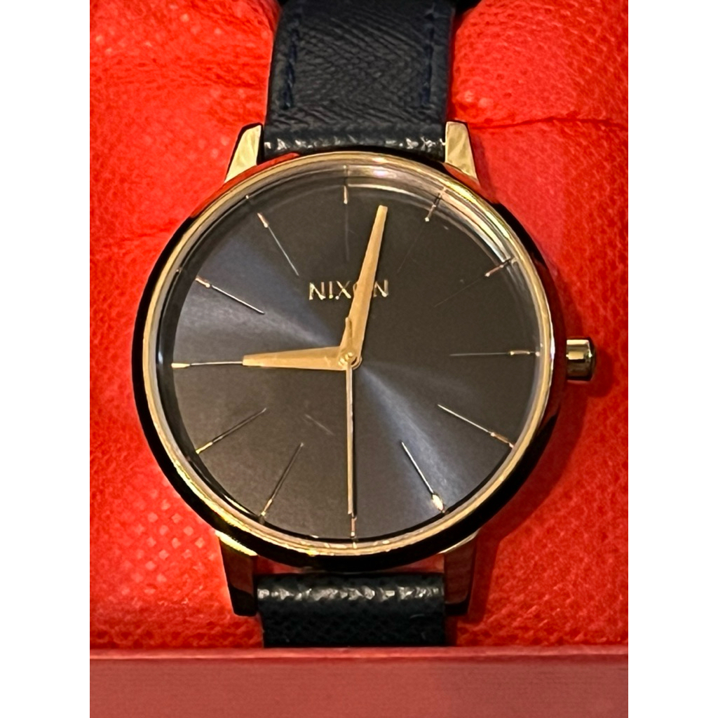 นาฬิกาข้อมือ ยี่ห้อ Nixon มือสองญี่ปุ่น (สภาพ 90%) คัดพิเศษ ของแท้จากญี่ปุ่น 100%