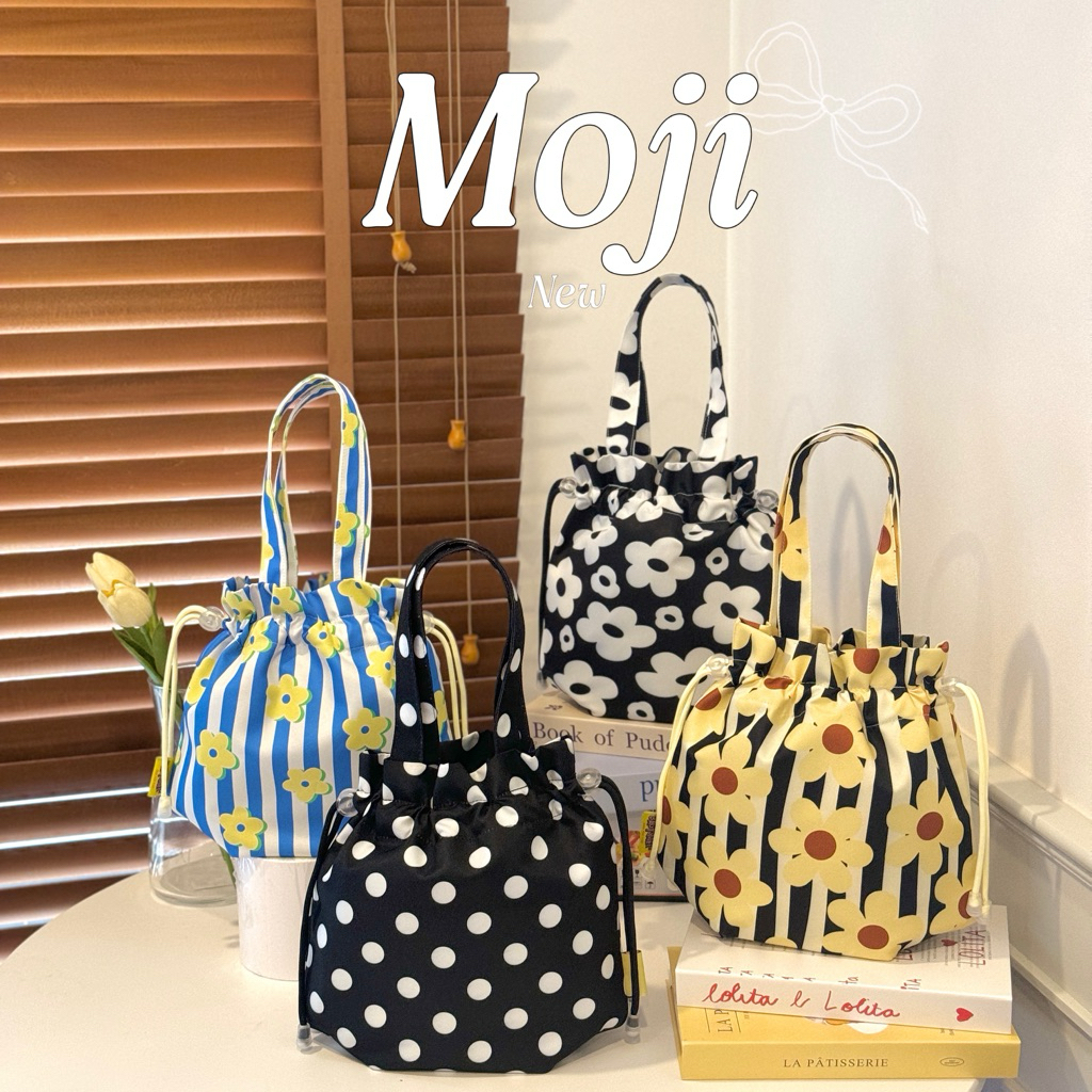 (ลายใหม่)พร้อมส่ง กระเป๋าผ้าหูรูด ทรงโมจิ  กระเป๋าผ้า🍡 🍡