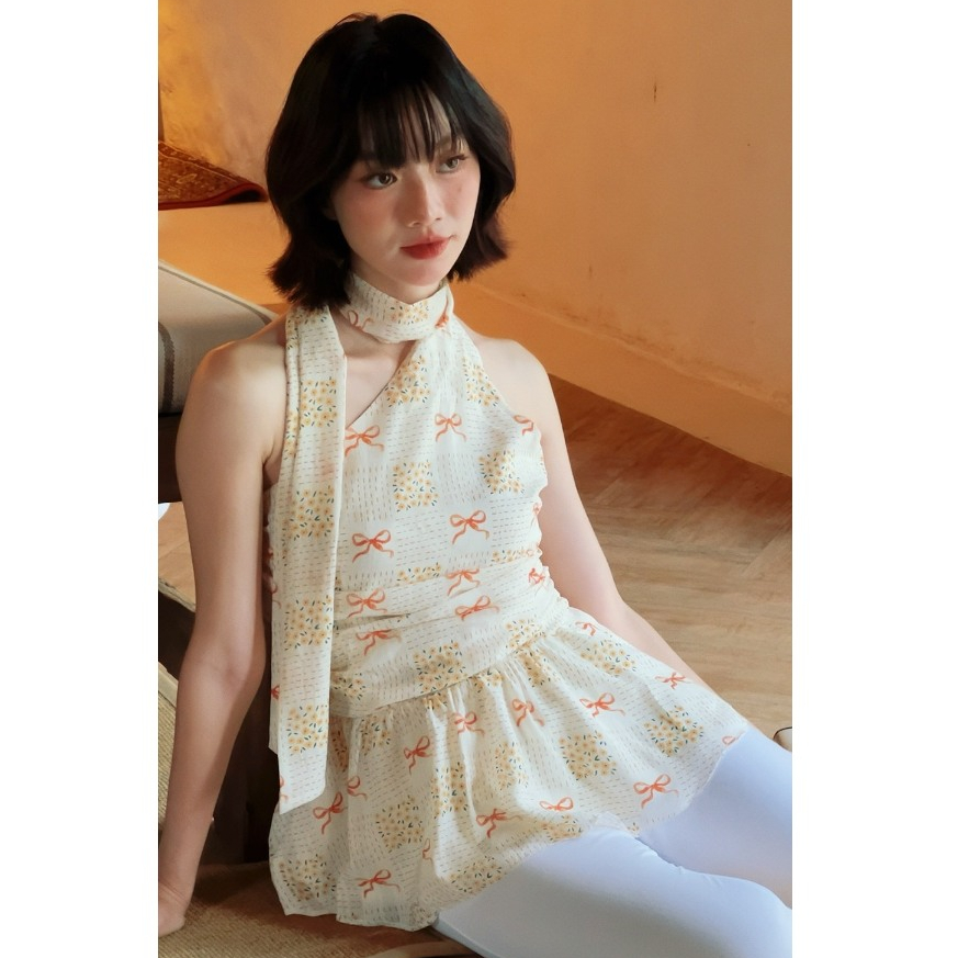 kokiji - Lumie Top (XS-XL) เสื้อไหล่เฉียงดีไซน์พันคอ