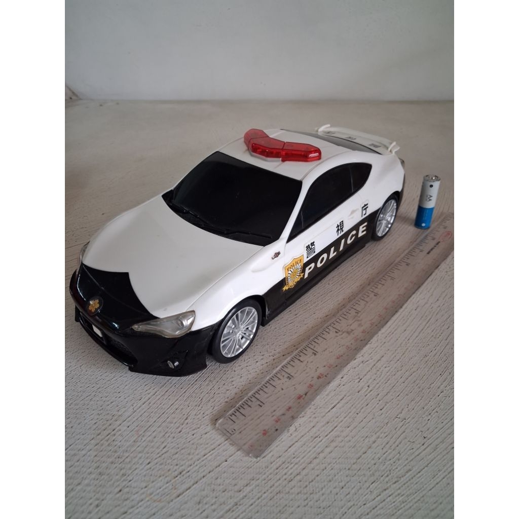Tomica Big Police Car Toyota 86